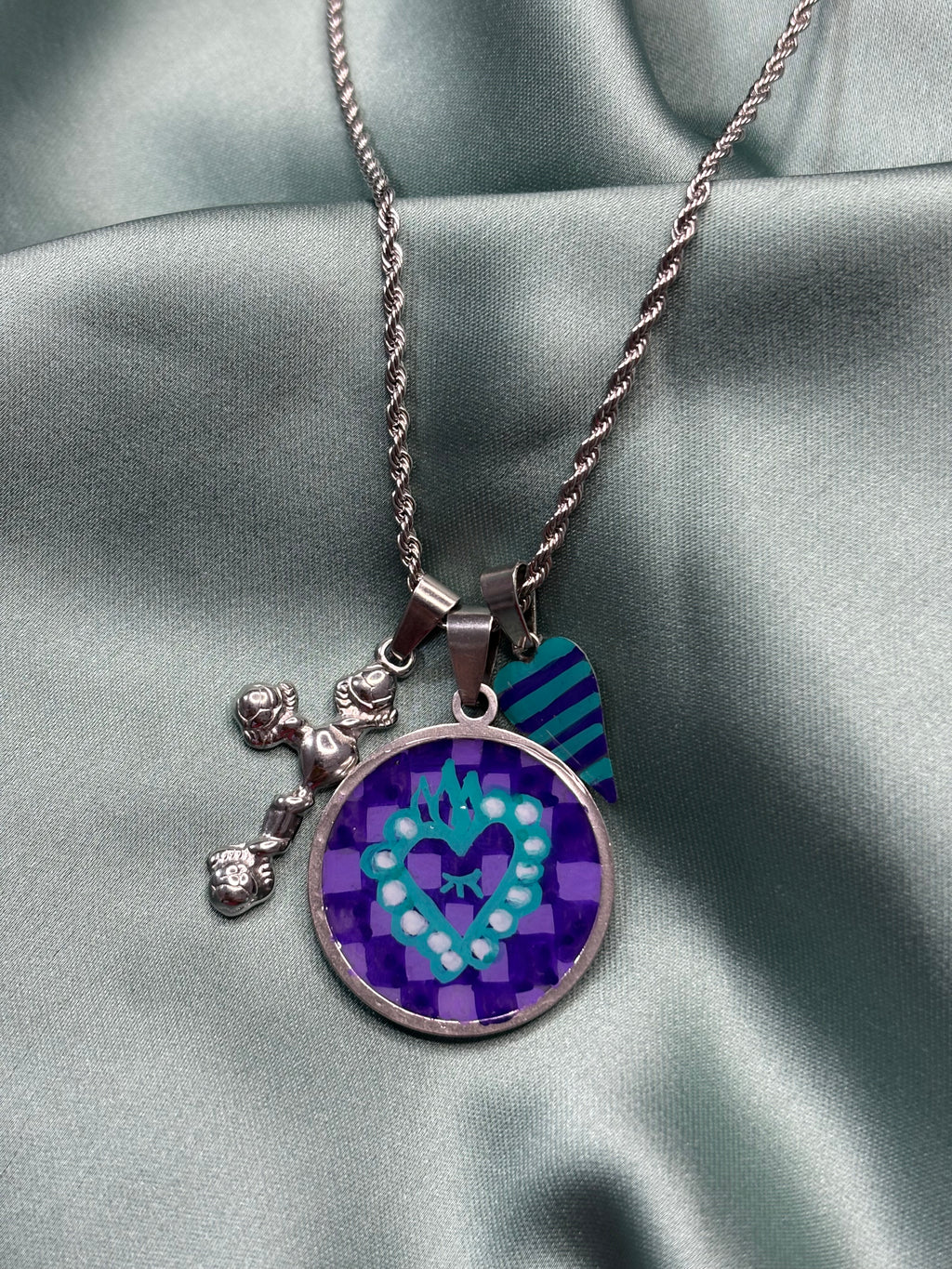 Medaglia tonda cuore sacro acqua • argento