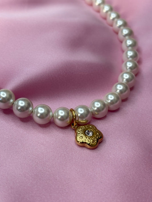 Girocollo perle maxi fiore