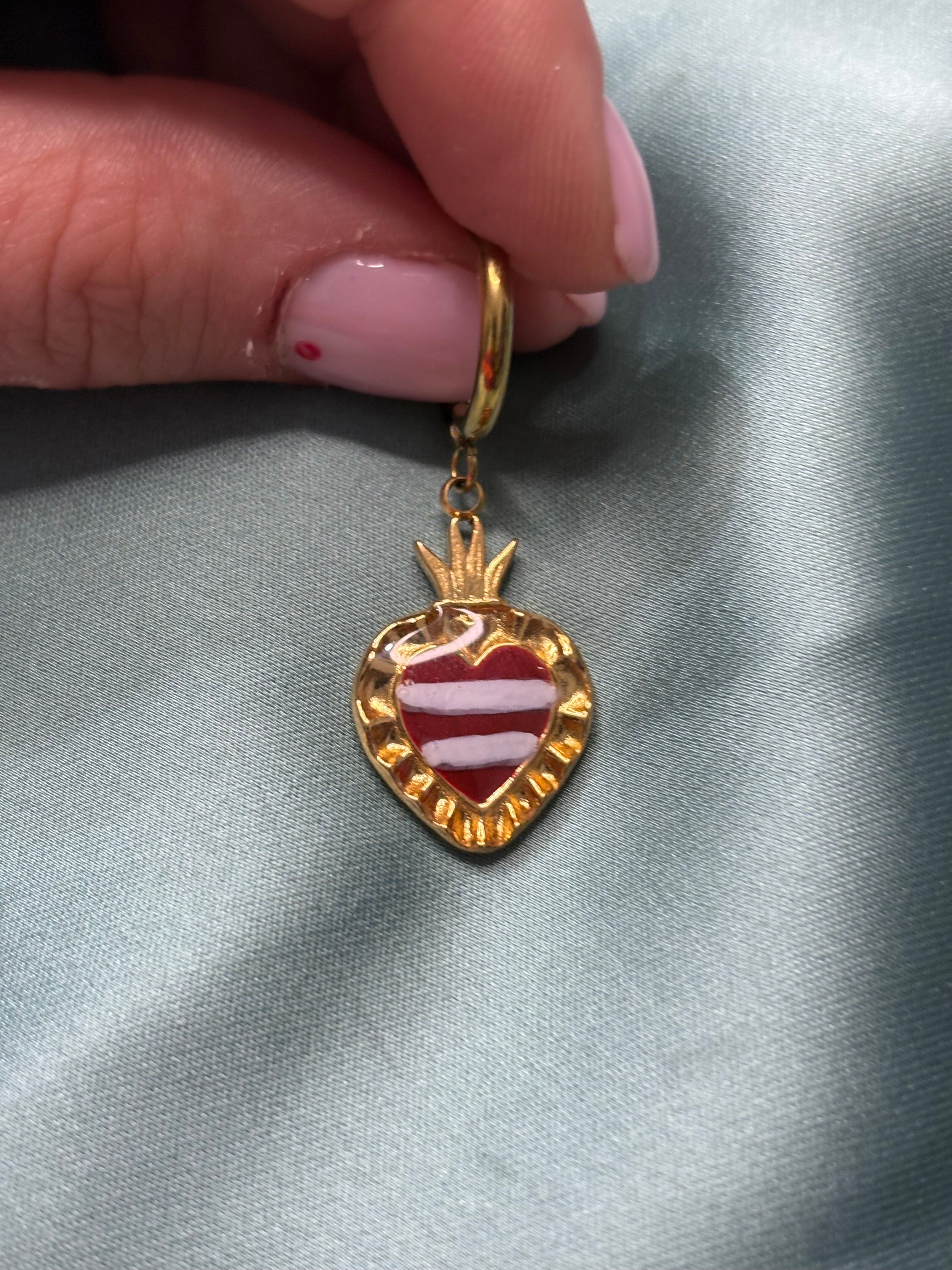 Monocerchietto in acciaio disegnato a mano 6