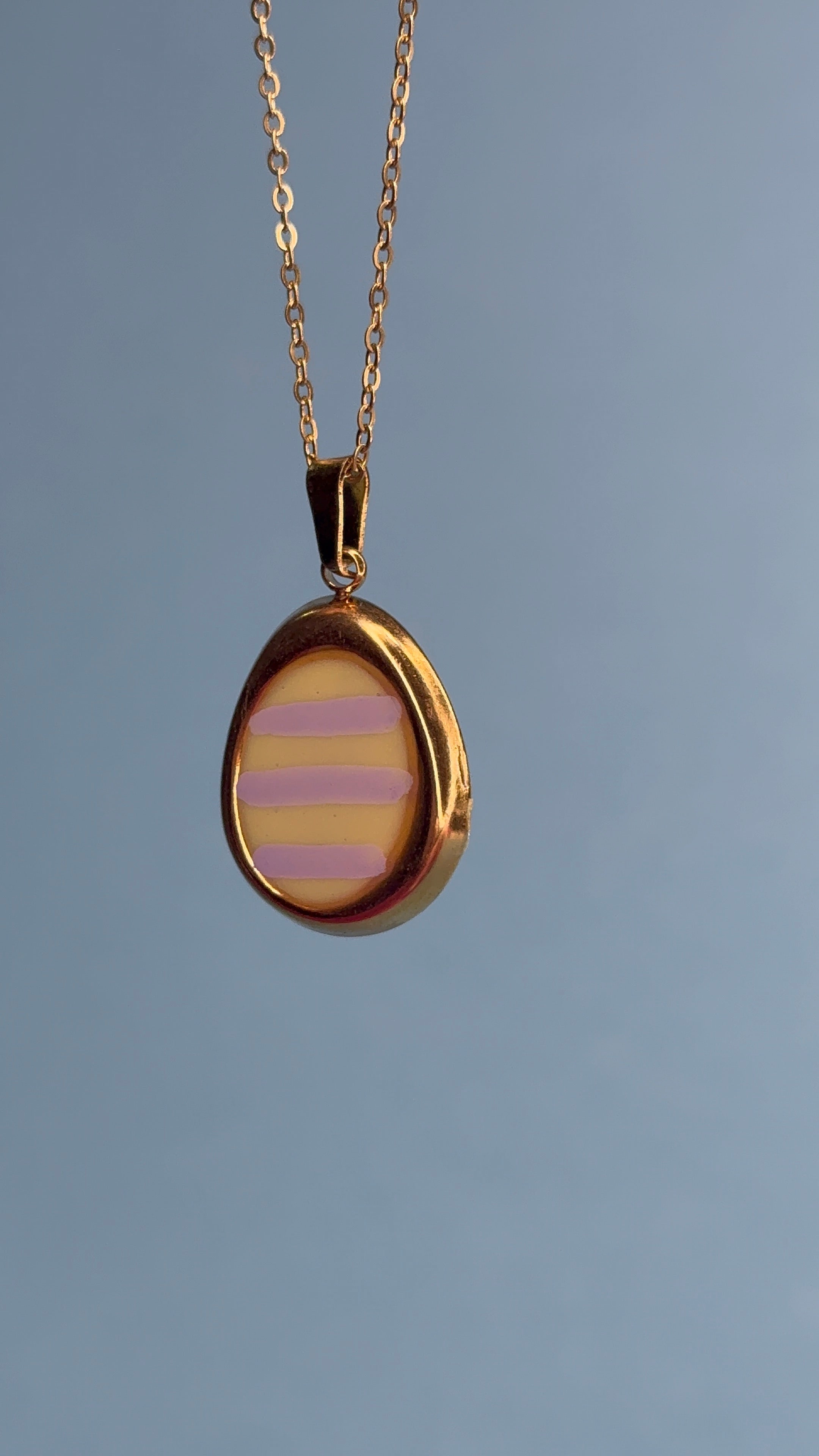 Medaglietta giallo lilla