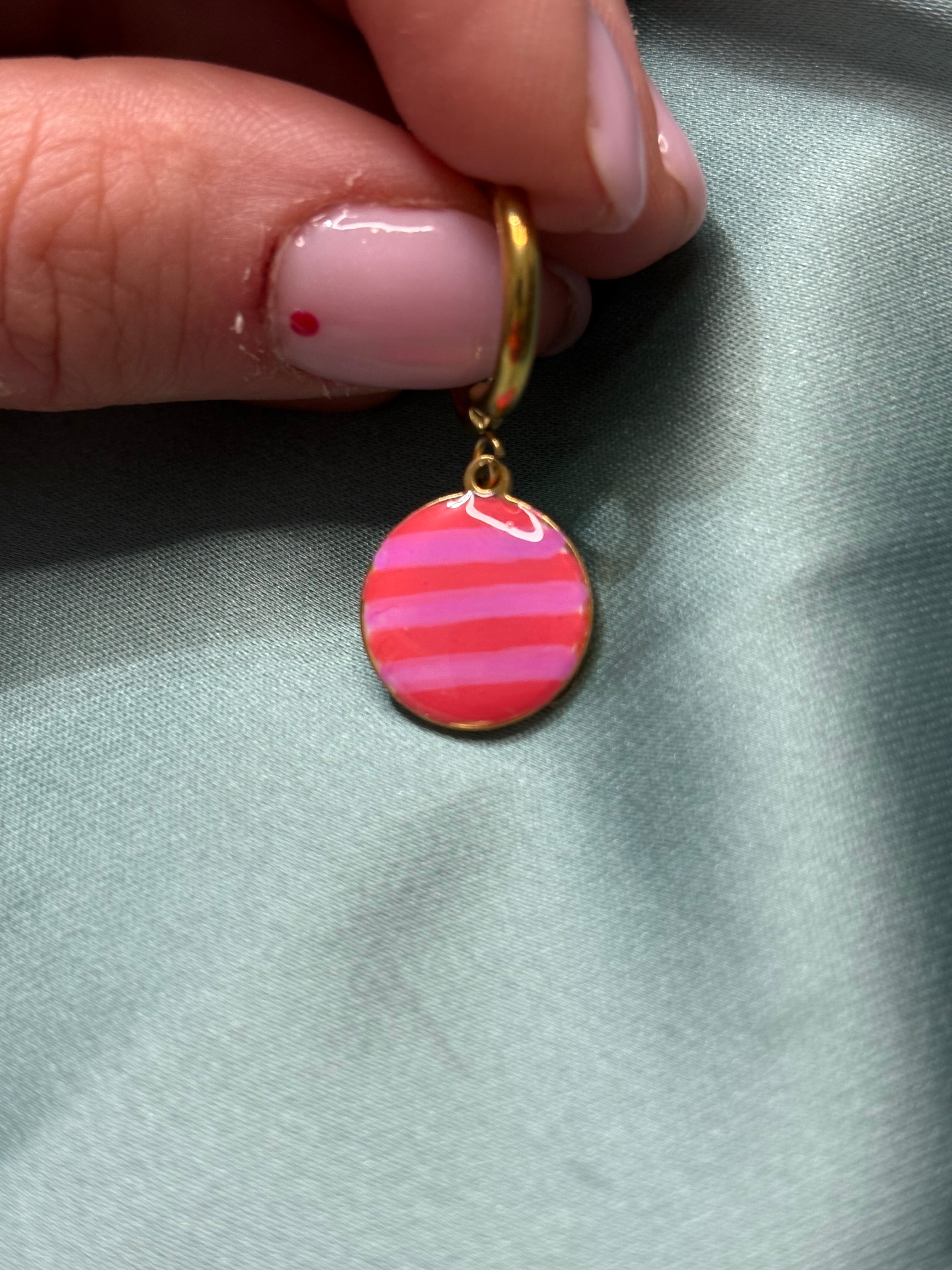 Monocerchietto in acciaio disegnato a mano 2