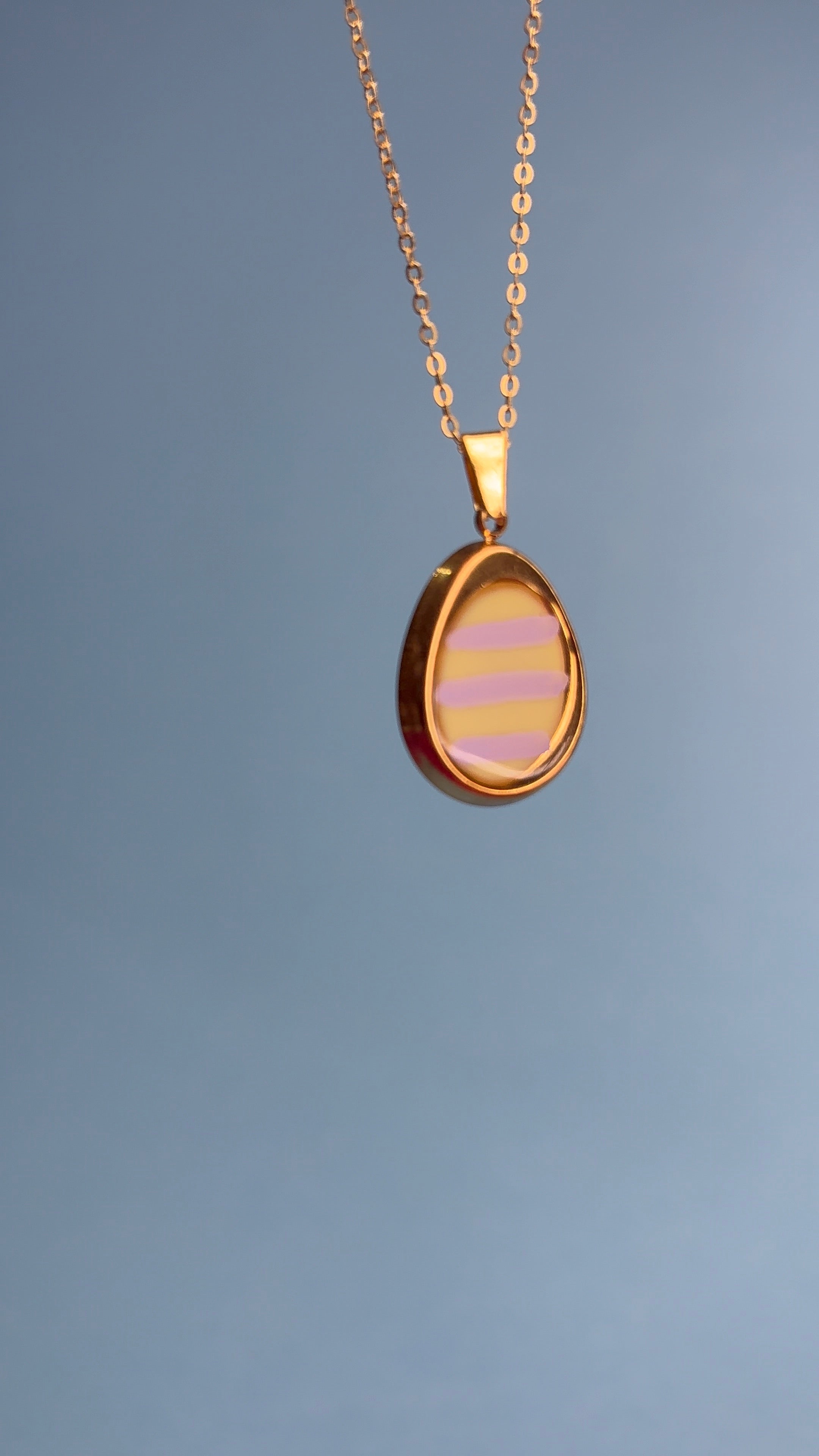 Medaglietta giallo lilla