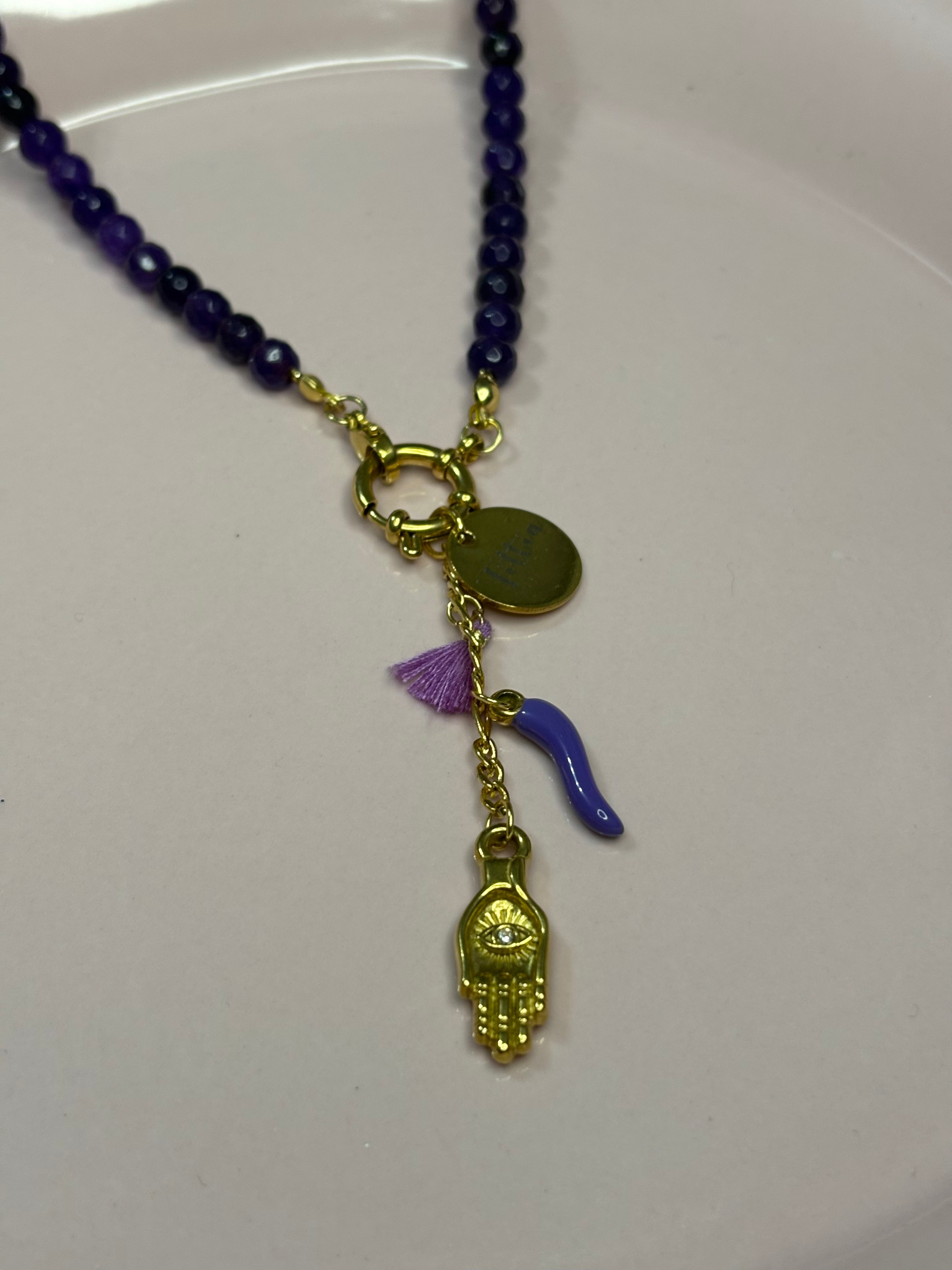 Collana viola timone