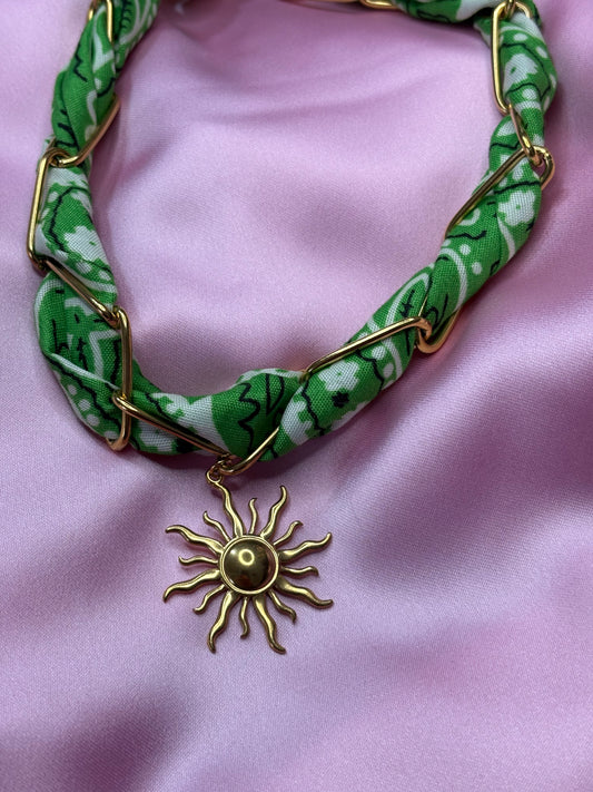 Collana bandana verde