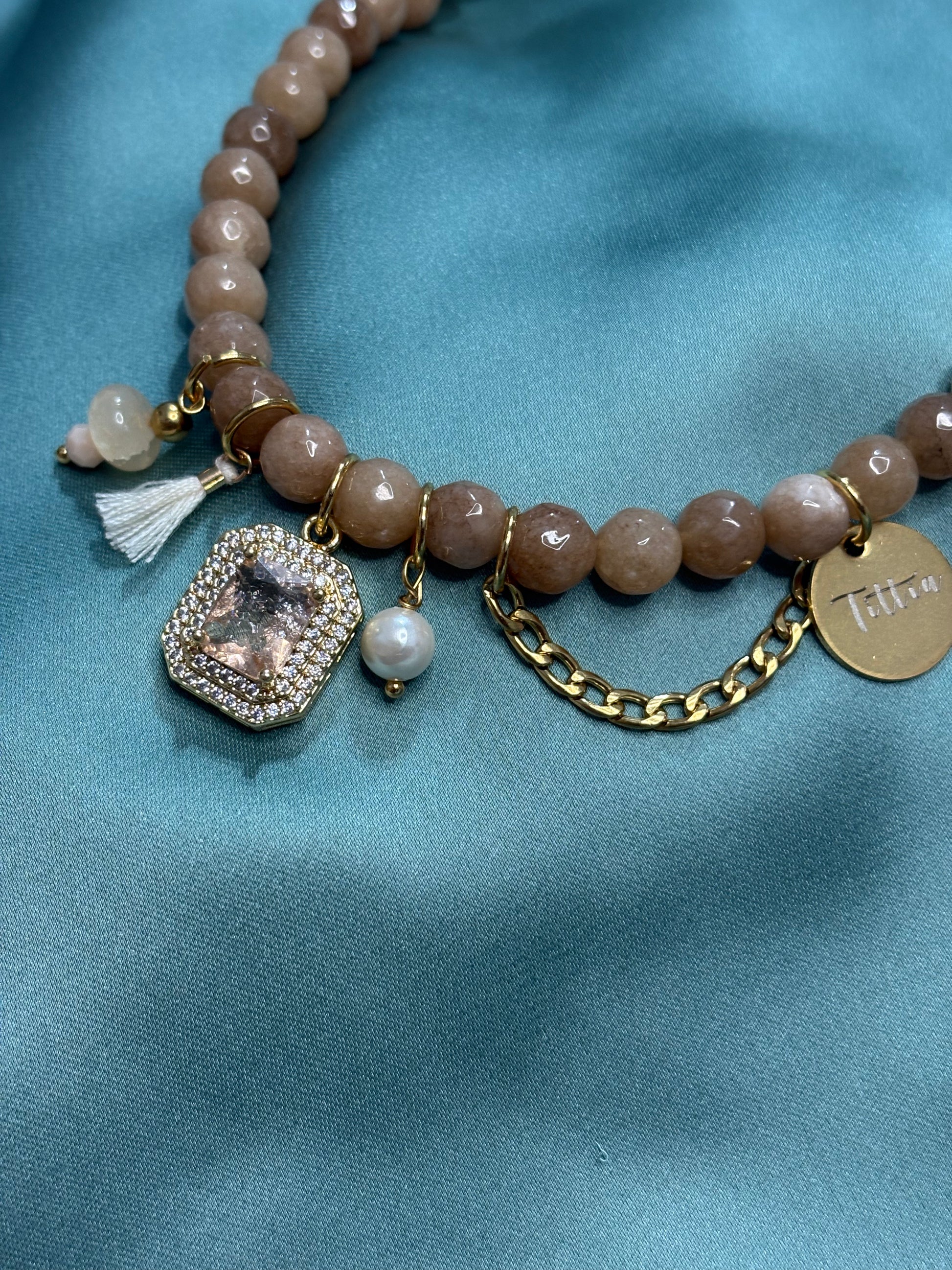 STOLEN multicharm beige