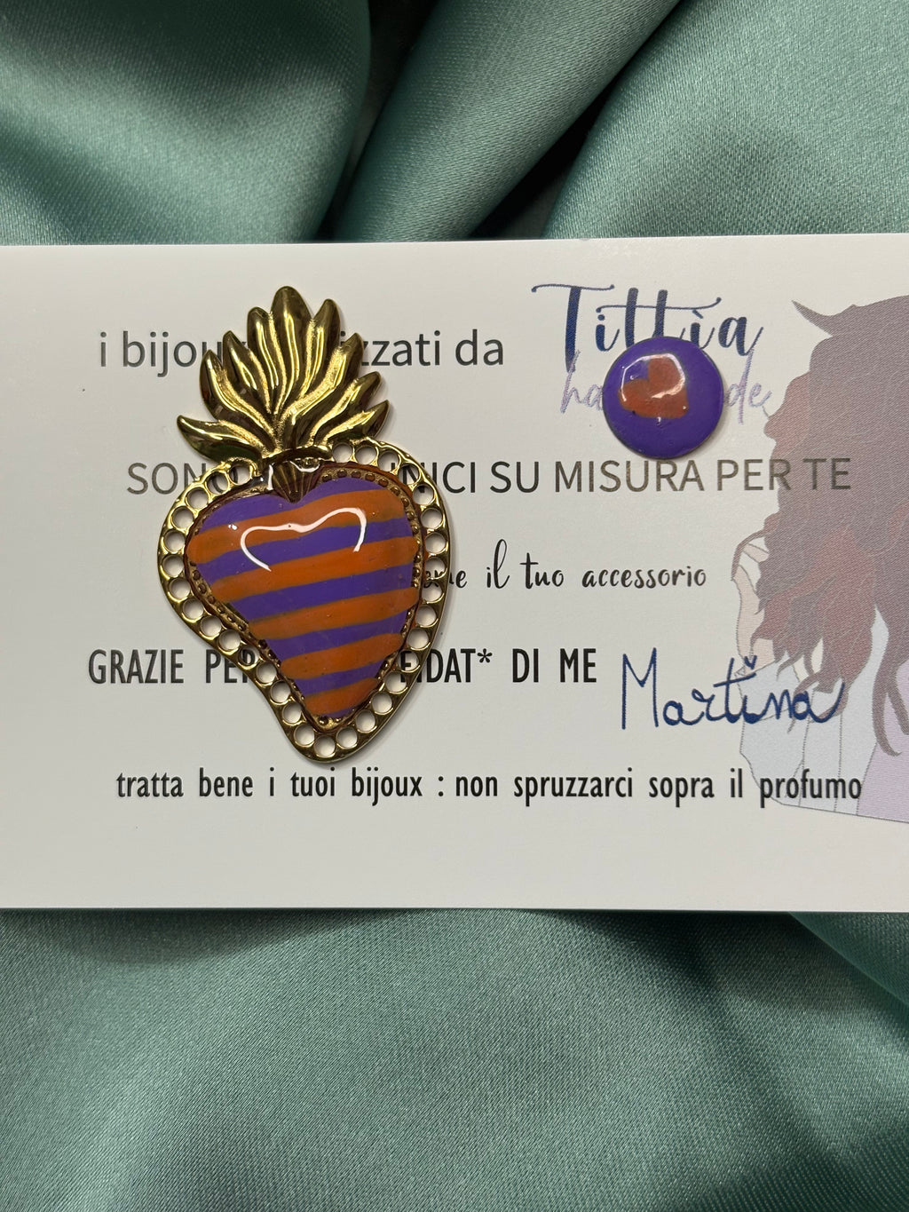 Cuore sacro linee arancio