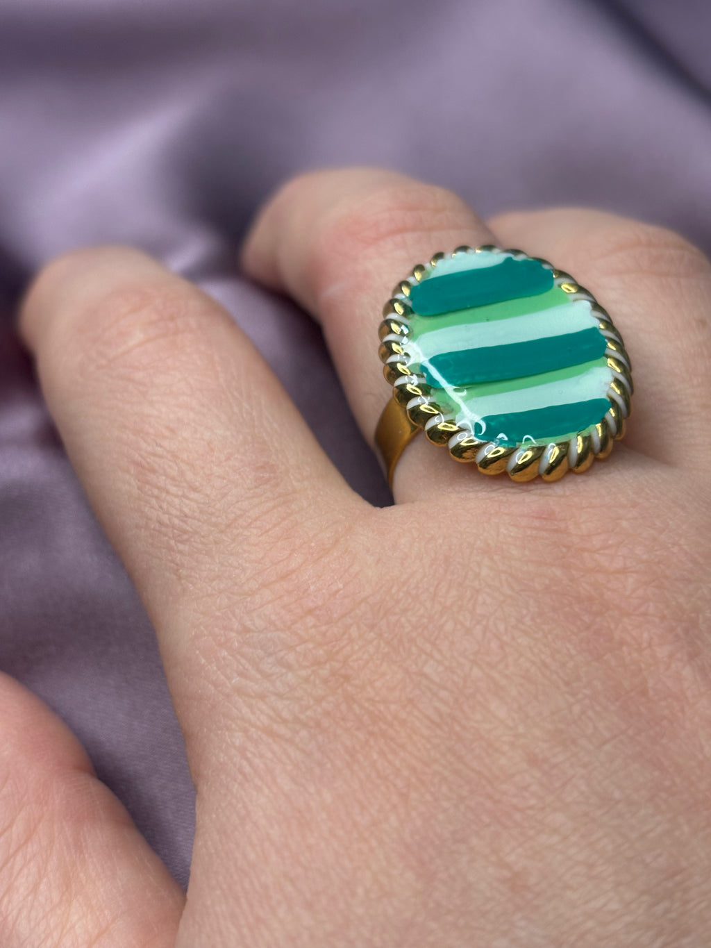 Anello medaglia verde