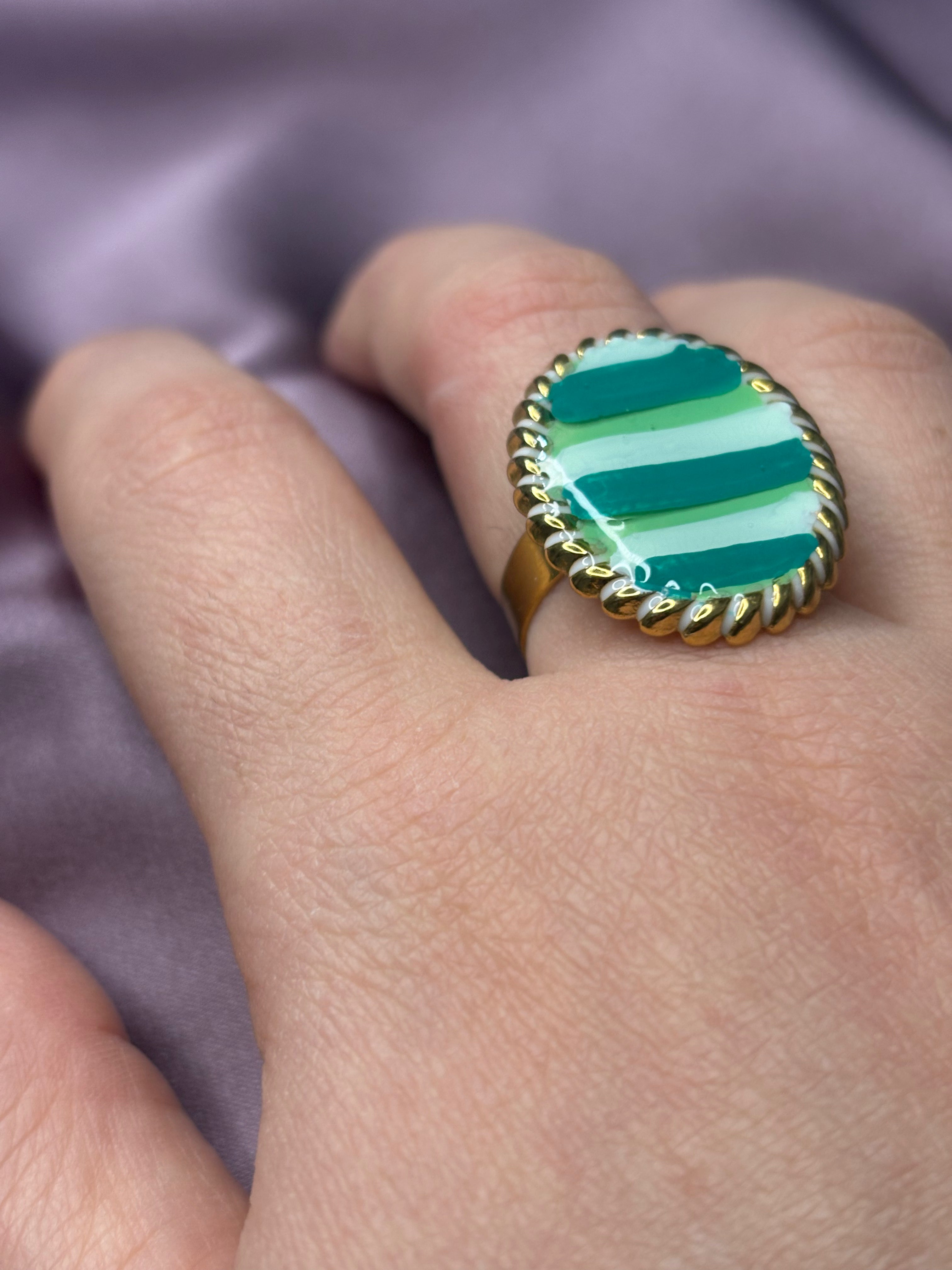 Anello medaglia verde