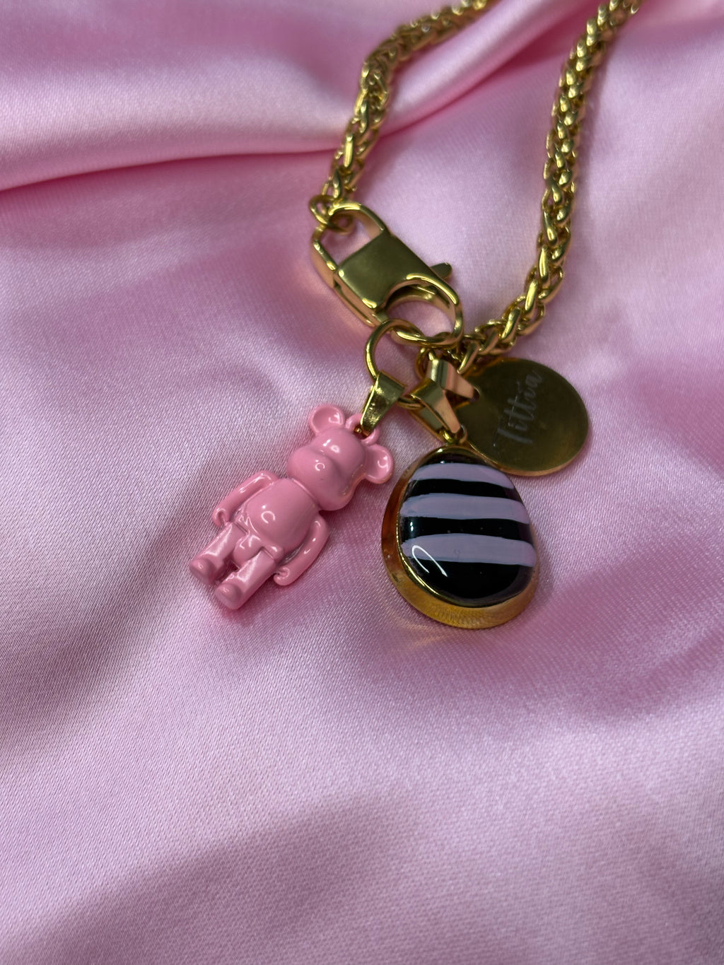 Care Roboto rosa nero