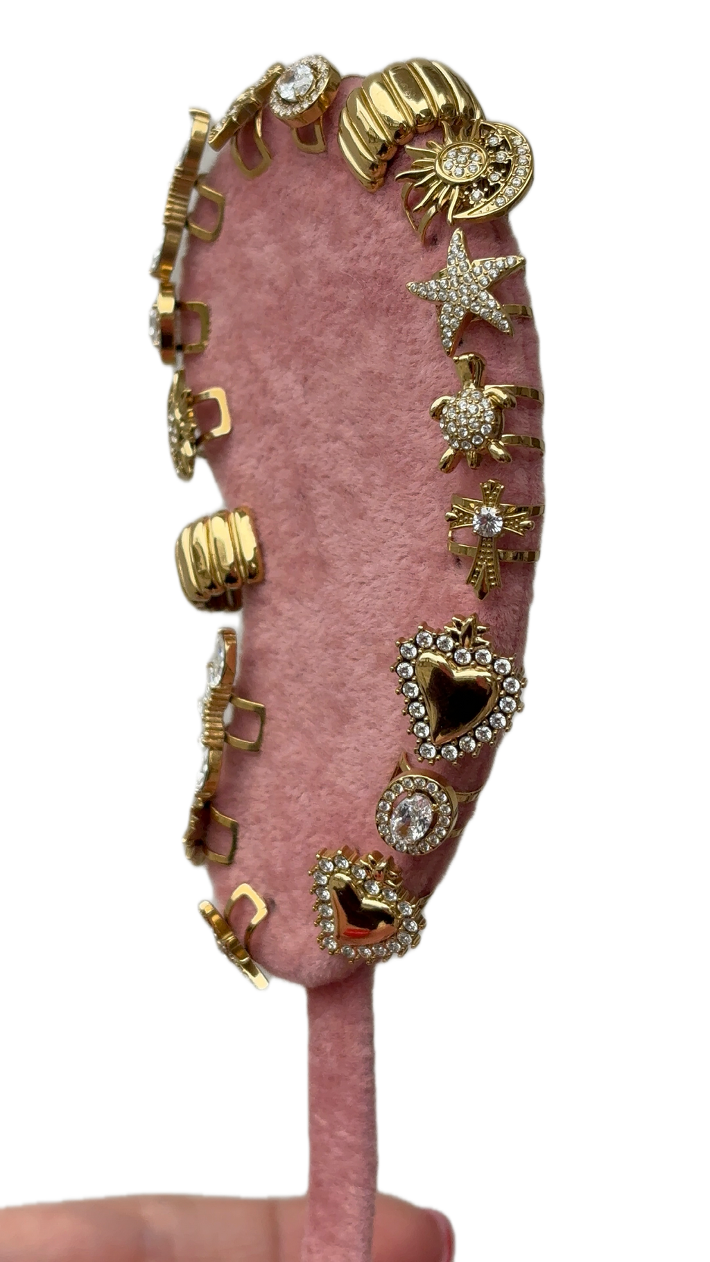 Ear cuff